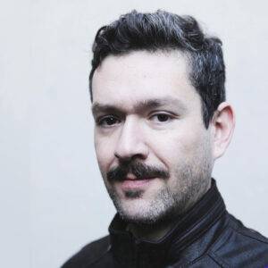 Cortesía director