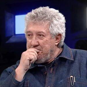 Tomada de internet