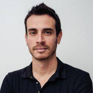 Cortesía director