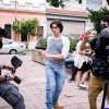 En el set de la serie "Bom Pow", cortesía director