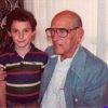 Gabriel Ripstein con Luis Buñuel, tomada de Filminlatino