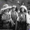 Primero de izquierda a derecha Ramón Pereda, en una escena de CRUZ DIABLO, cortesía Diana Films